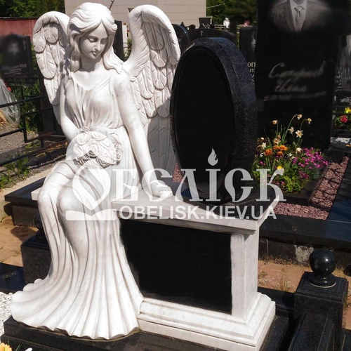 Памятники Мемориальные скульптуры, бюсты, статуи