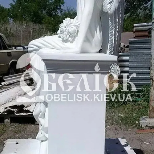 Памятники Мемориальные скульптуры, бюсты, статуи