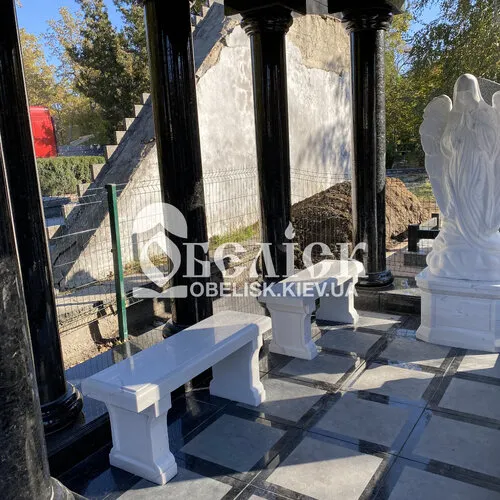 Памятники Мемориальные скульптуры, бюсты, статуи