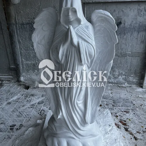 Памятники Мемориальные скульптуры, бюсты, статуи