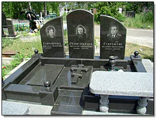 Памятники Цоколя, столы, лавки