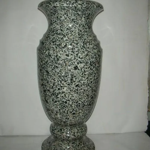 Памятники Вазы, лампады, крестики, фурнитура
