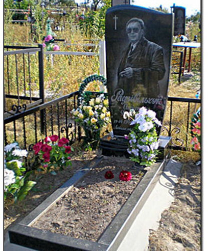 Памятники Памятники для одного