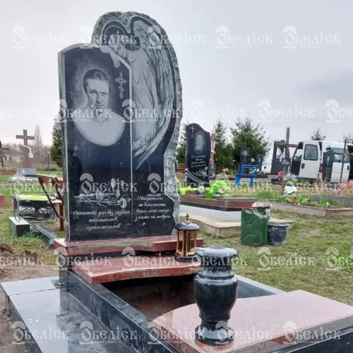 Памятники Пам'ятники для військових